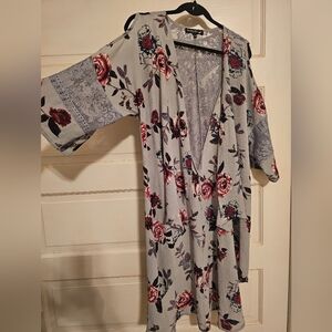 Living Doll Floral Cold Shoulder Kimono Cover Up Large